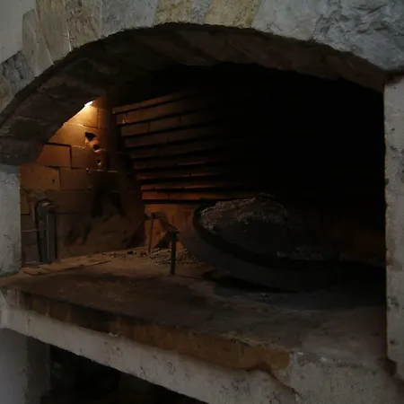 Διαμέρισμα Ema